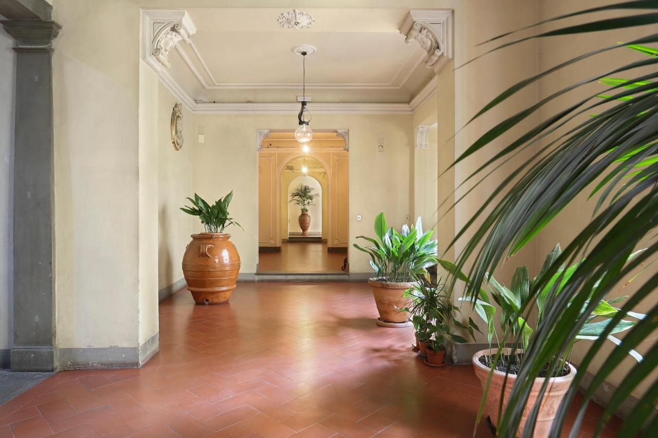 Apt. Melograno - Pauline Suites, Palazzo Borghese Firenze Kültér fotó